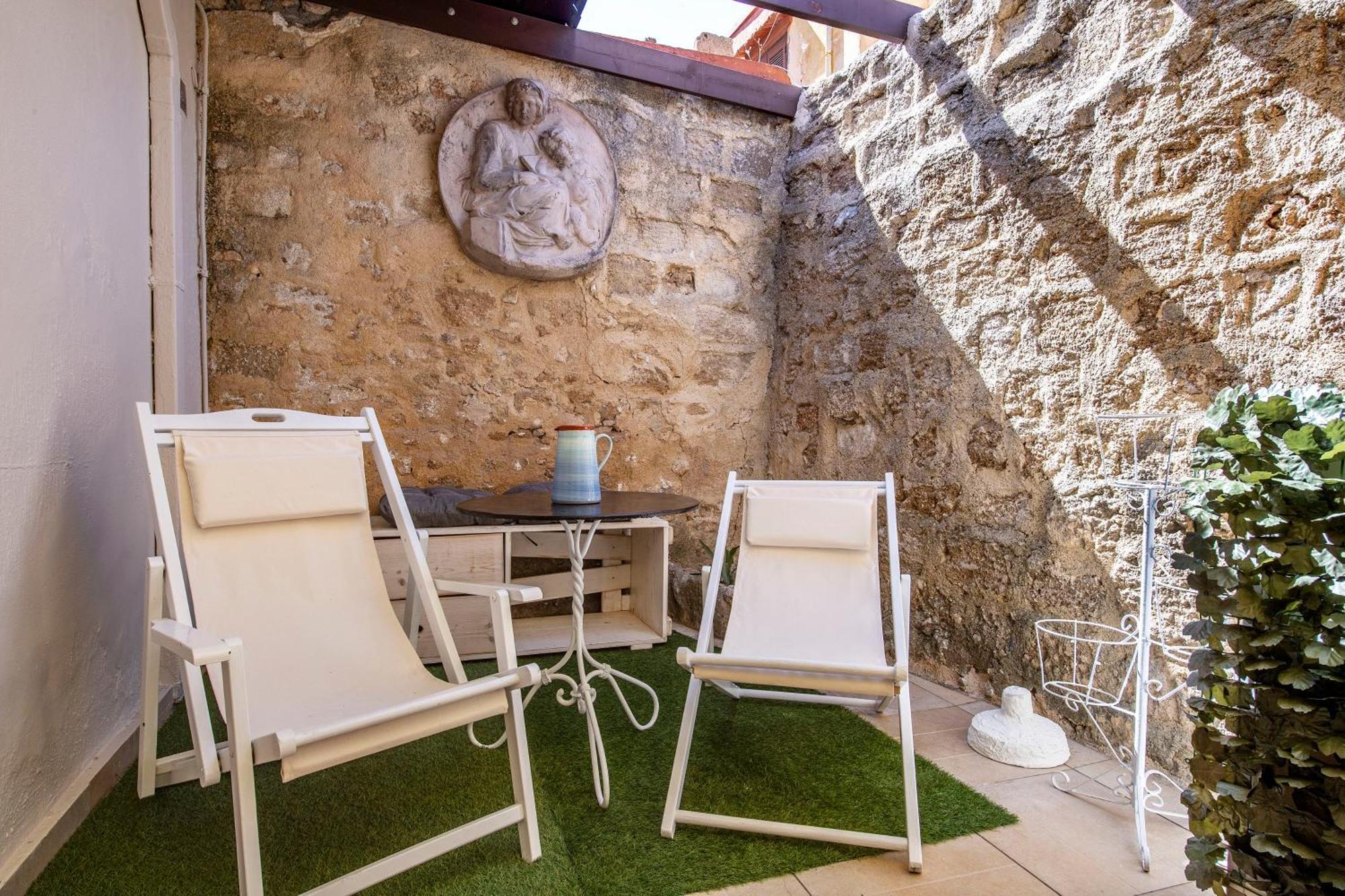 Old Town Corner Luxury Studios Rhodes City 외부 사진
